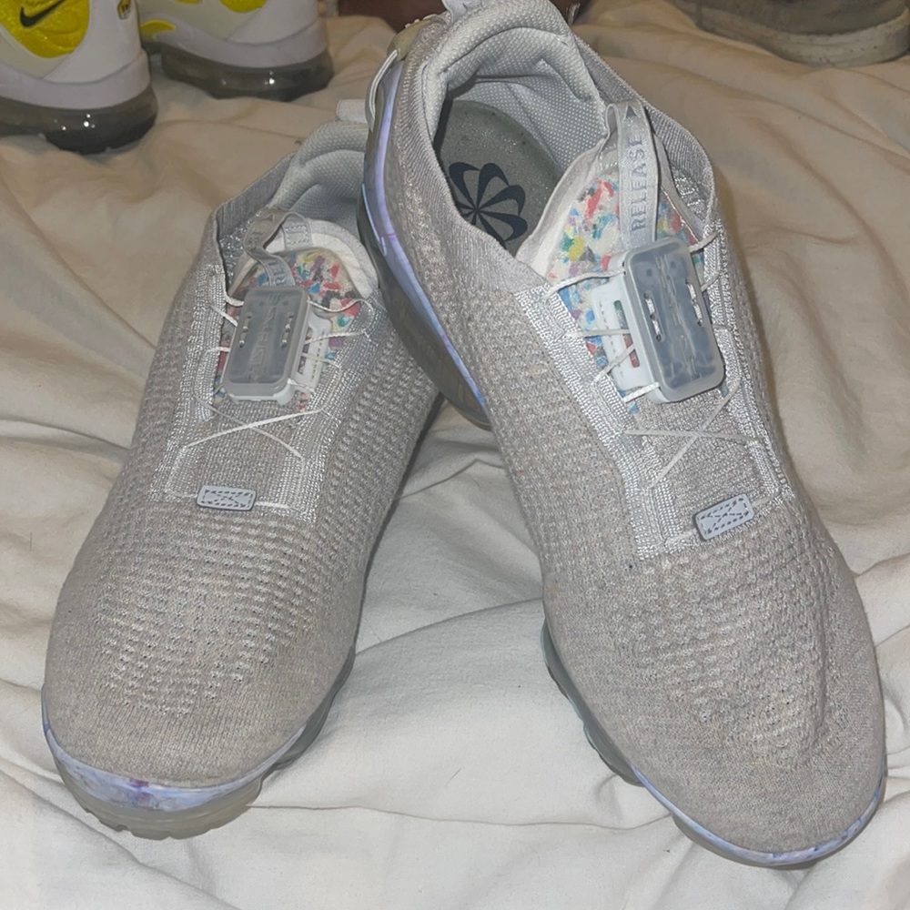 Mens Nike shoes